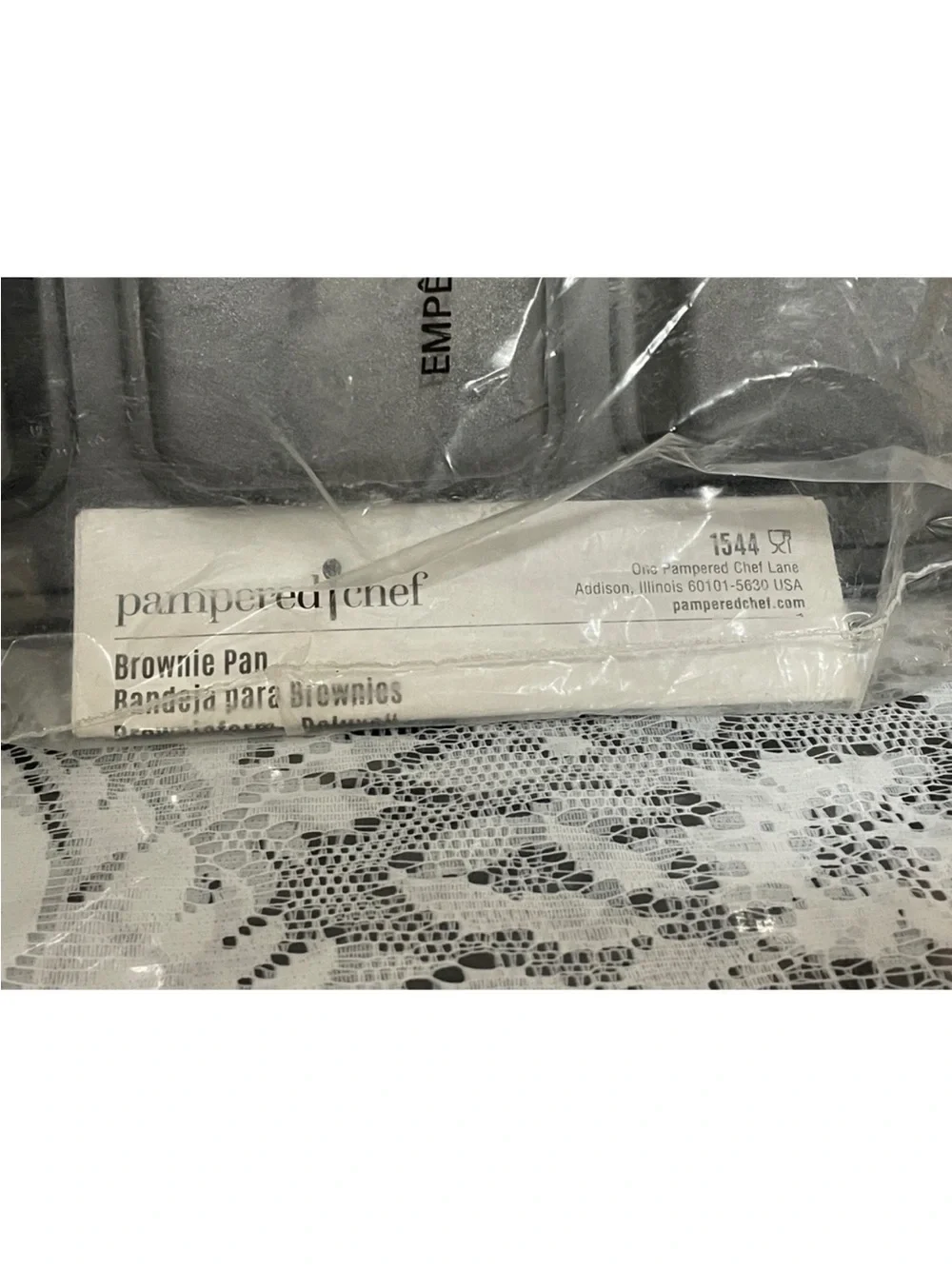 Pampered Chef Brownie Pan 1544 Nonstick 12 Cavity Square Individual sealed